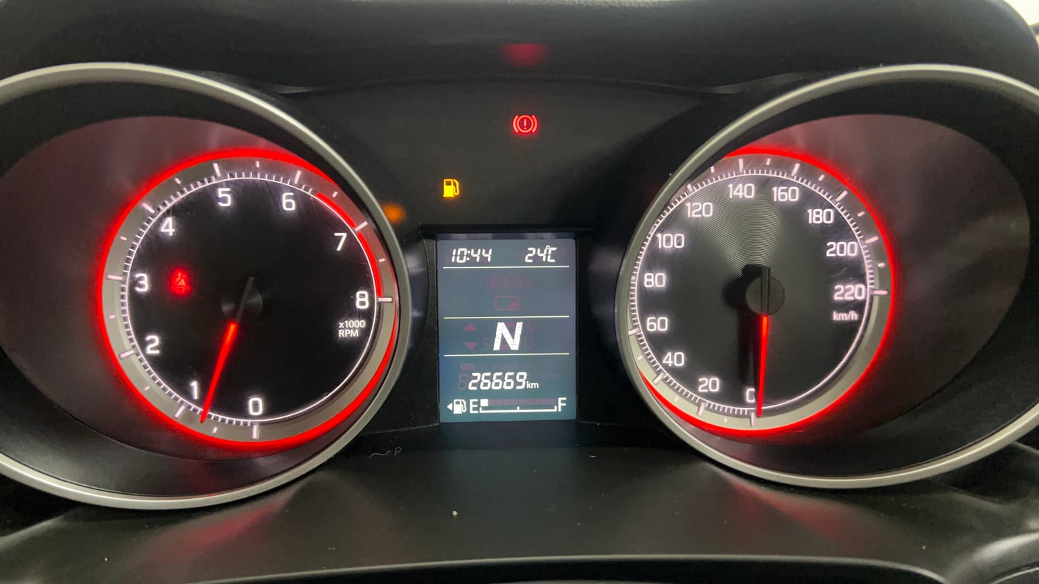 Used 2021 Maruti Suzuki Swift VXi AMT Petrol Automatic interior CLUSTERMETER VIEW