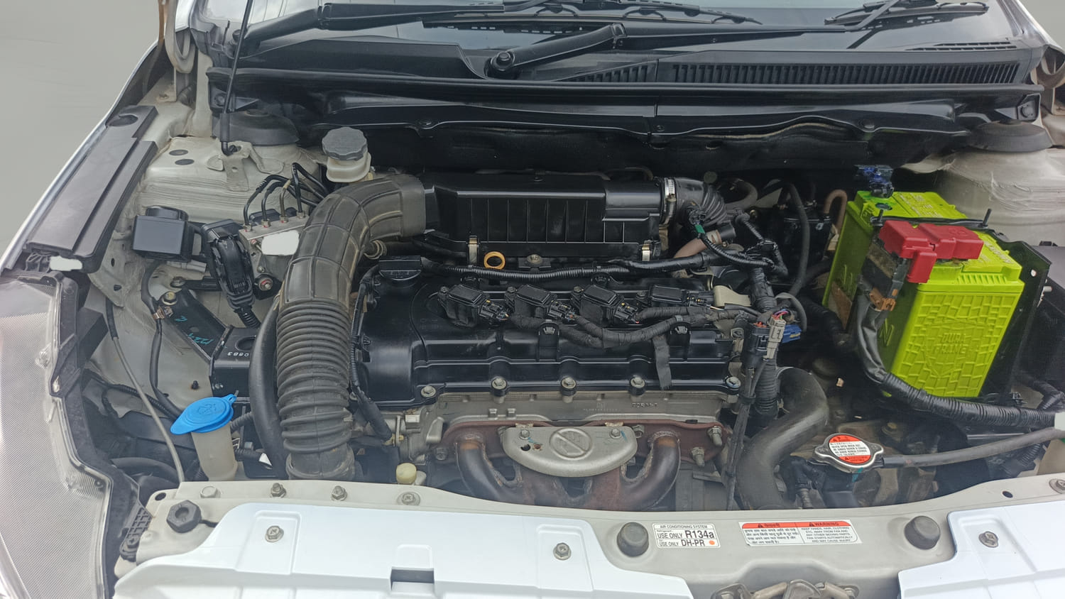 Used 2018 Maruti Suzuki Ciaz Delta Hybrid 1.5 Petrol Manual engine ENGINE RIGHT SIDE VIEW