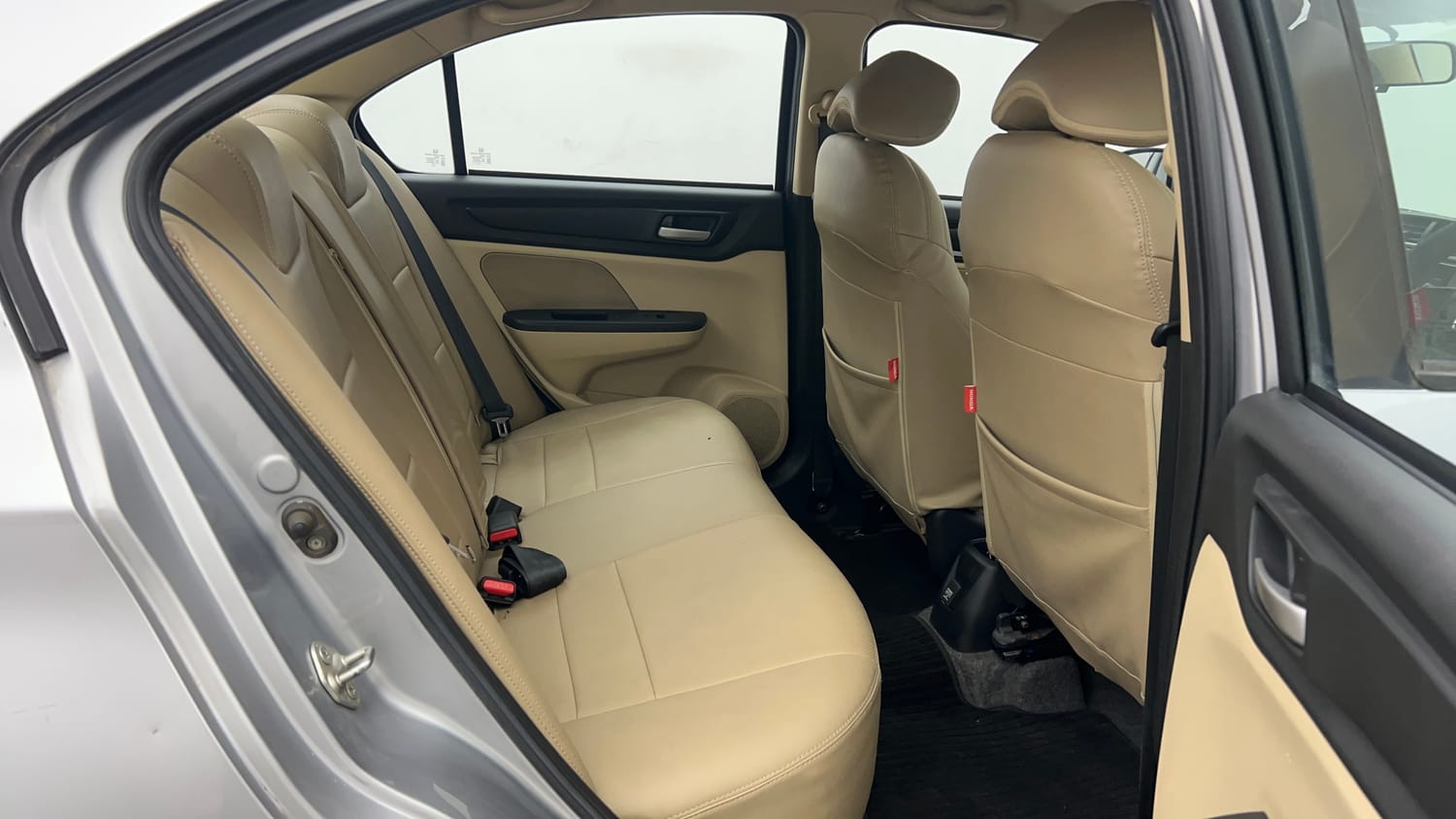 Used 2019 Honda Amaze 1.2 S CVT Petrol Petrol Automatic interior RIGHT SIDE REAR DOOR CABIN VIEW