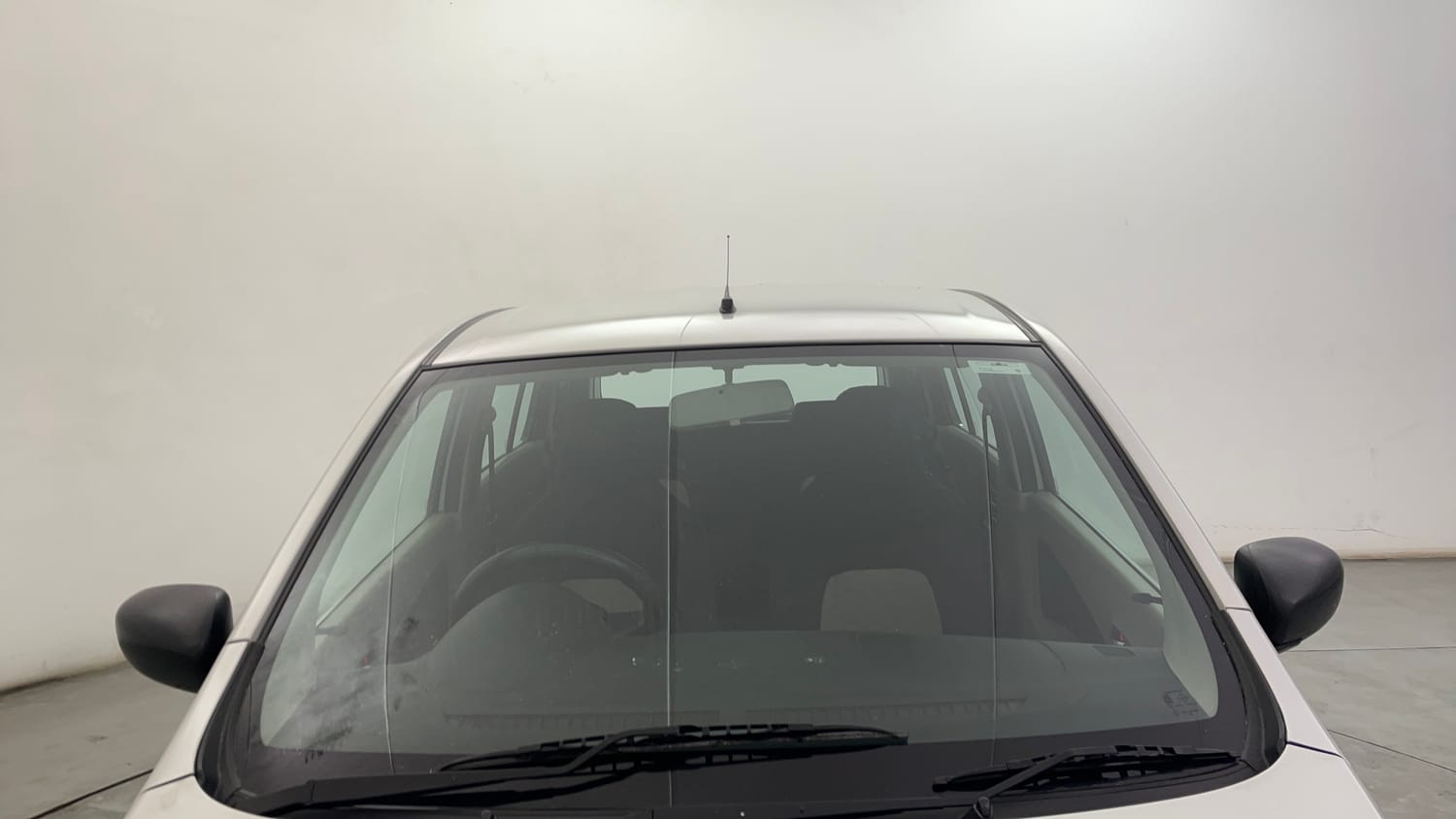 Used 2014 Maruti Suzuki Celerio VXi Petrol Manual exterior FRONT WINDSHIELD VIEW