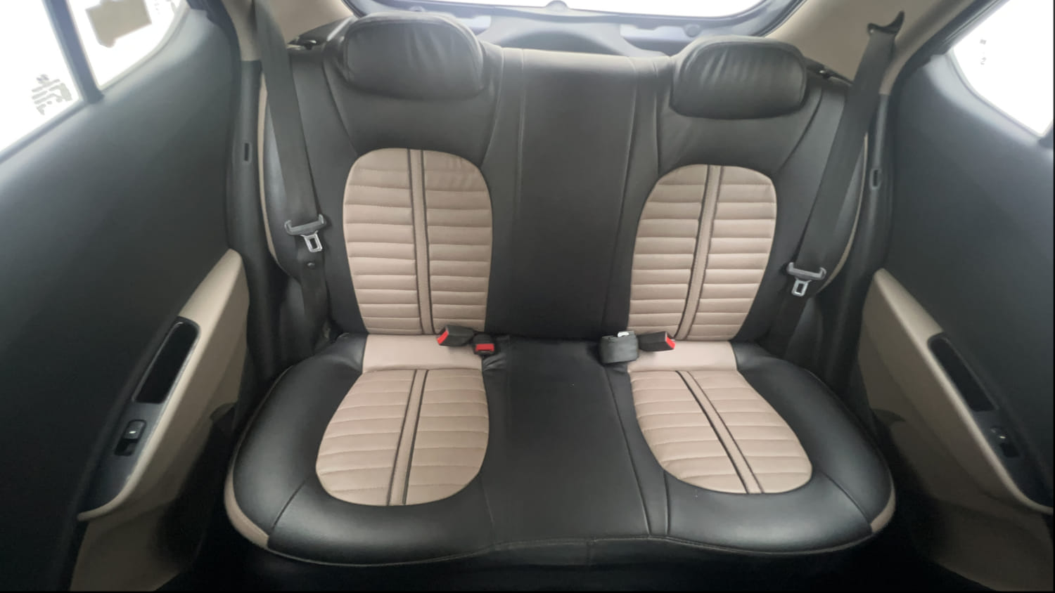 Used 2018 Hyundai Grand i10 Magna 1.2 Kappa VTVT Petrol Manual interior REAR SEAT CONDITION VIEW