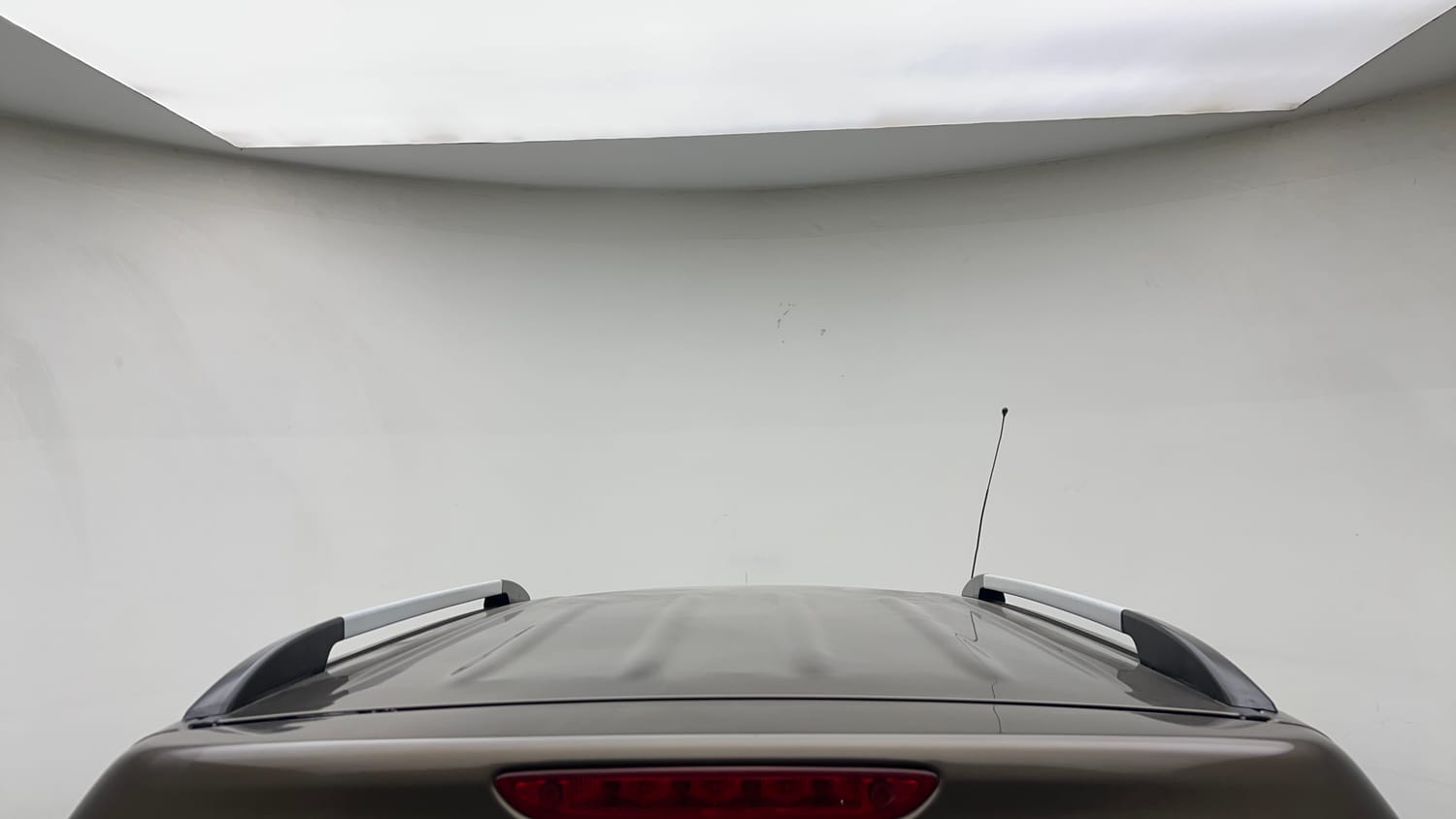Used 2015 Maruti Suzuki Wagon R VXI Petrol Manual exterior EXTERIOR ROOF VIEW