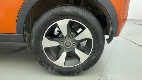 Used 2019 Tata Nexon XZA Plus Diesel Diesel Automatic tyres LEFT REAR TYRE RIM VIEW