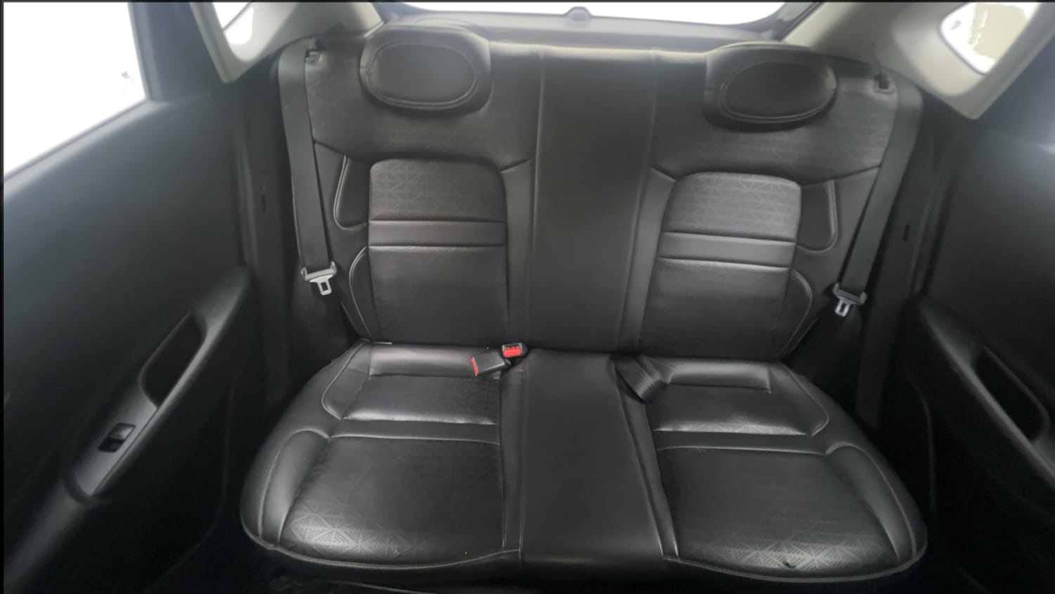 Used 2021 Hyundai i20 Sportz 1.2 MT Petrol Manual interior REAR SEAT CONDITION VIEW