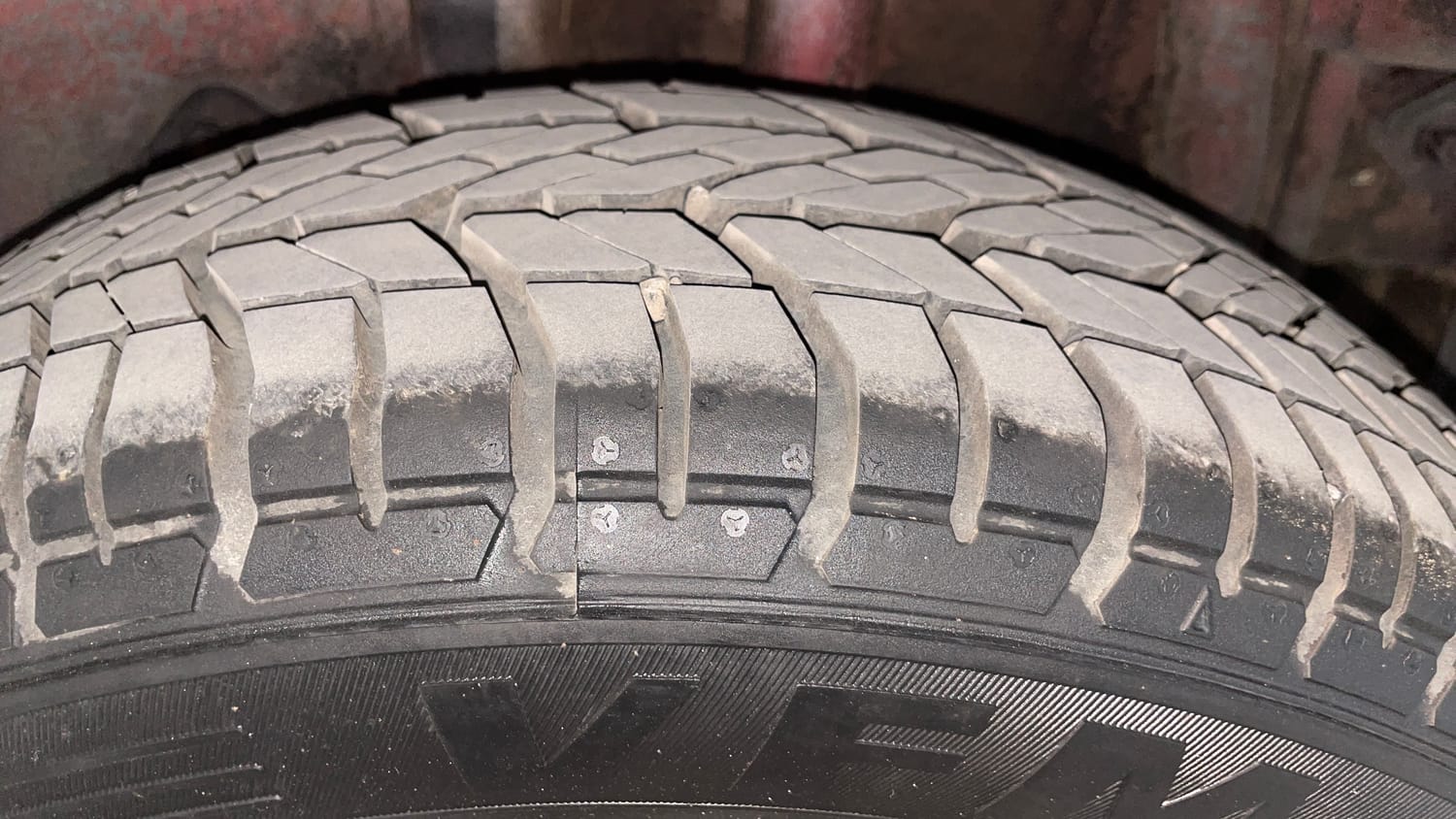 Used 2017 Tata Tiago Revotron XZA Petrol Automatic tyres LEFT REAR TYRE TREAD VIEW