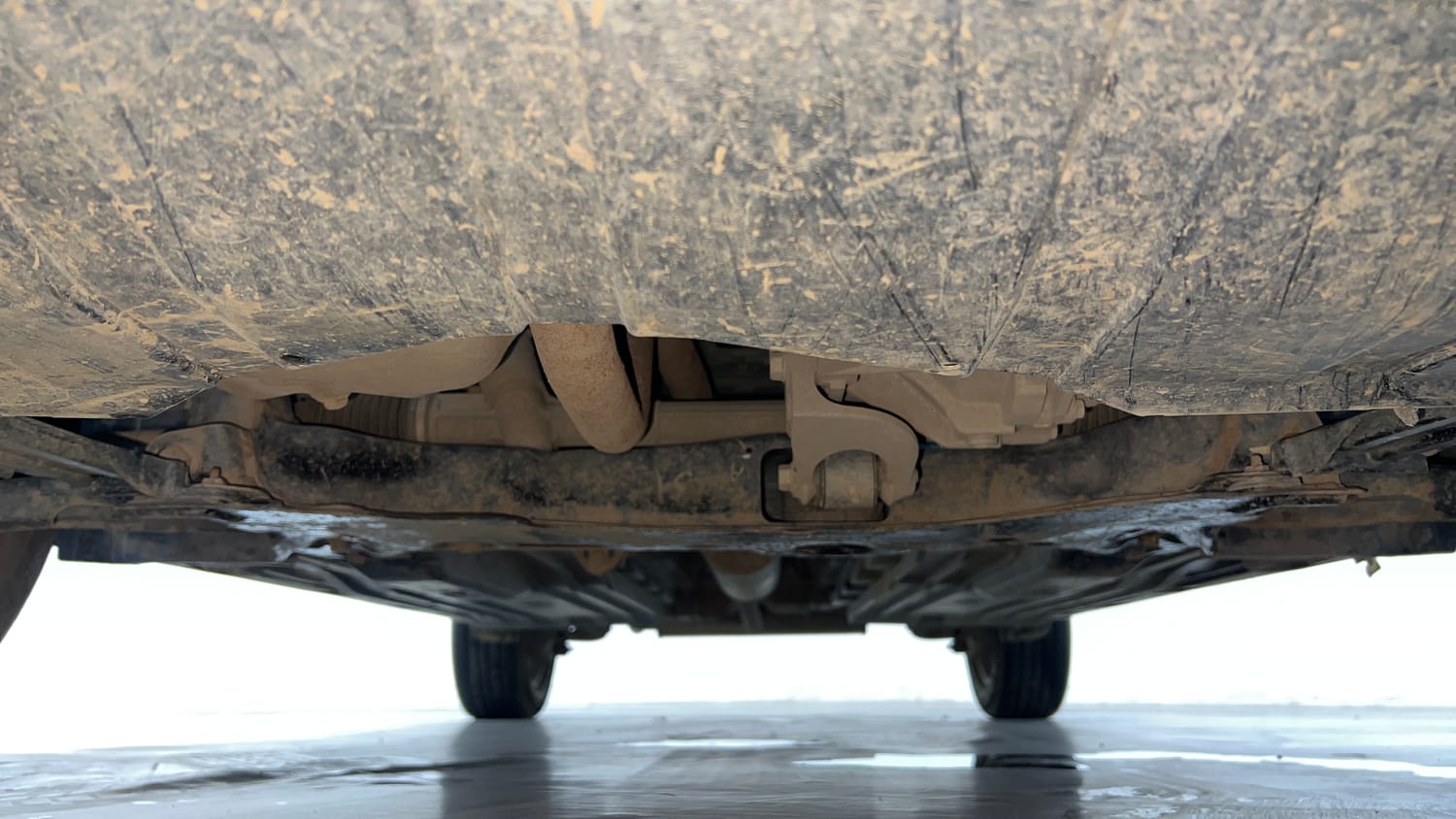 Used 2021 maruti-suzuki Vitara Brezza LXi Petrol Manual extra FRONT LEFT UNDERBODY VIEW