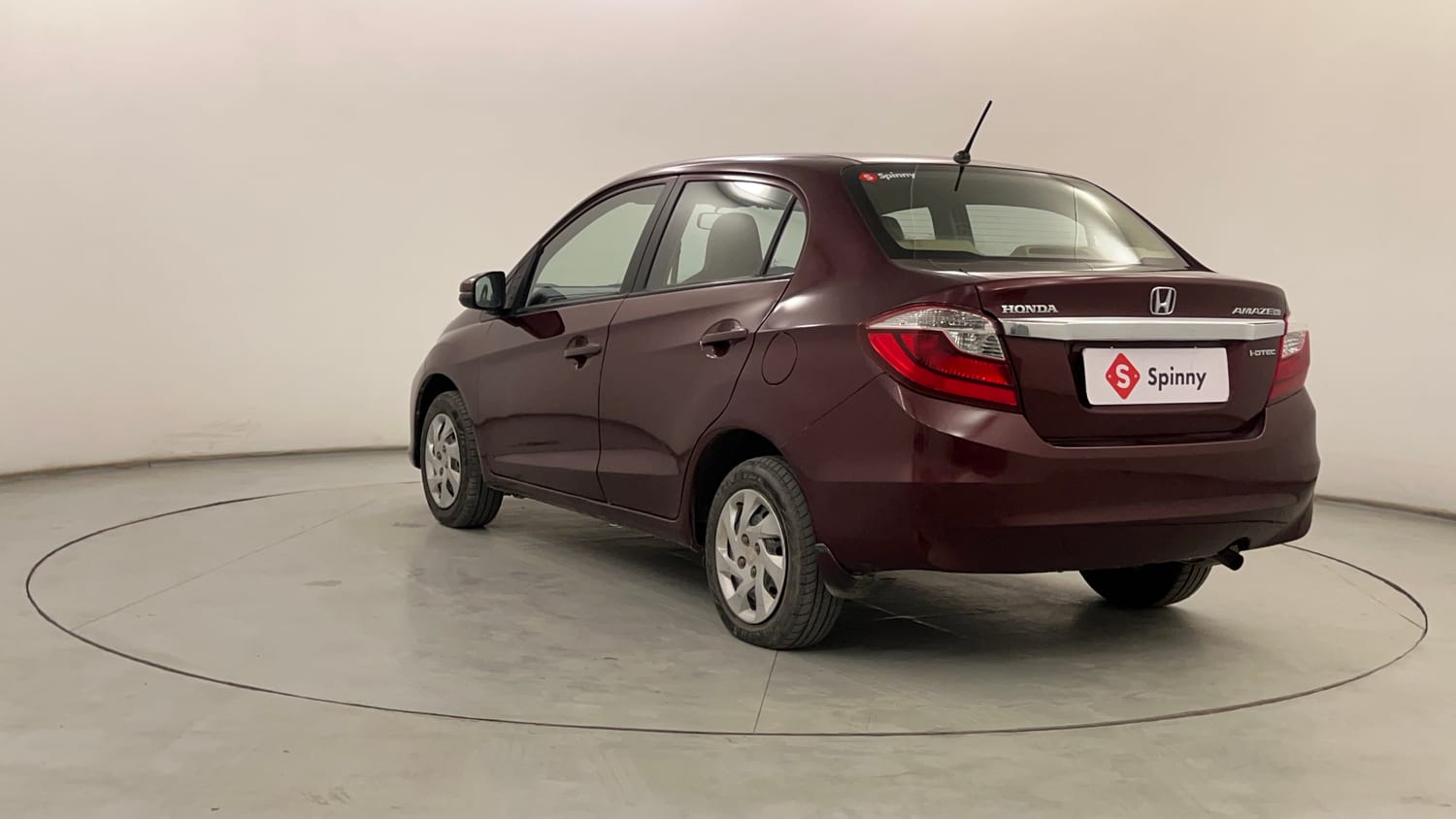 Used 2019 Honda Amaze 1.5 SX i-DTEC Diesel Manual exterior LEFT REAR CORNER VIEW