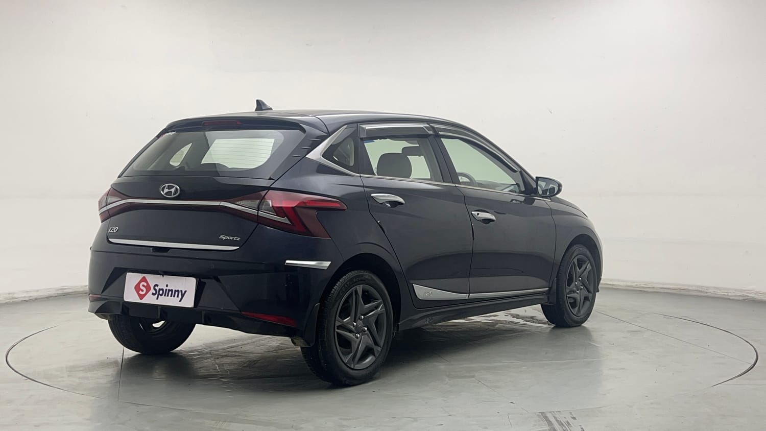 Used 2021 Hyundai i20 Sportz 1.2 MT Petrol Manual exterior RIGHT REAR CORNER VIEW