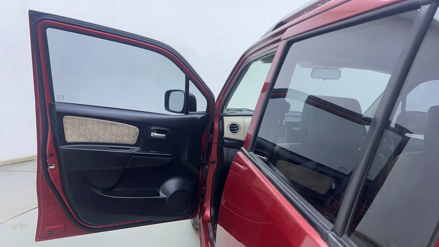 Used 2017 Maruti Suzuki Wagon R 1.0 VXI AMT Petrol Automatic interior LEFT FRONT DOOR OPEN VIEW