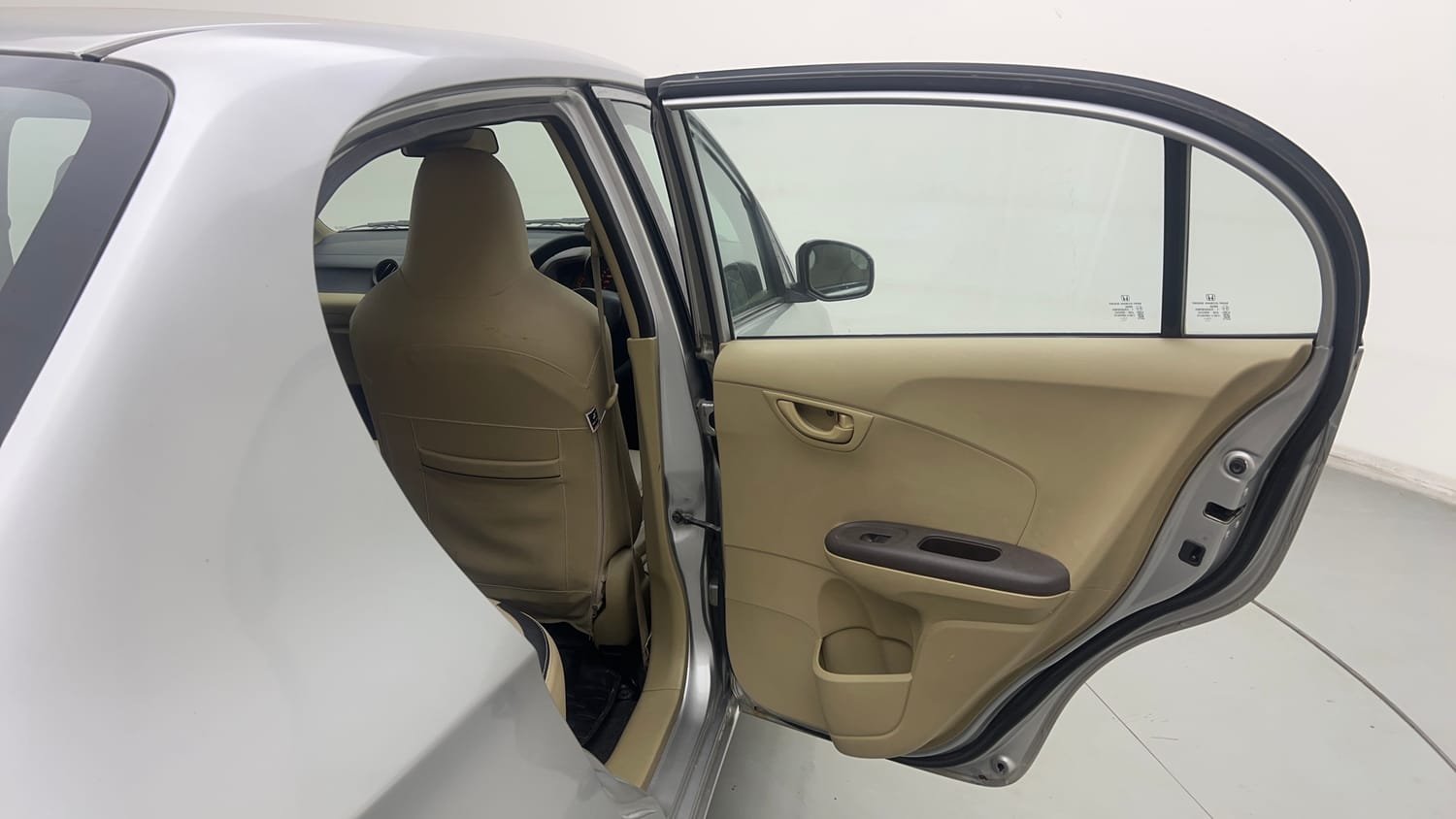 Used 2013 Honda Amaze 1.2 EX i-VTEC Petrol Manual interior RIGHT REAR DOOR OPEN VIEW