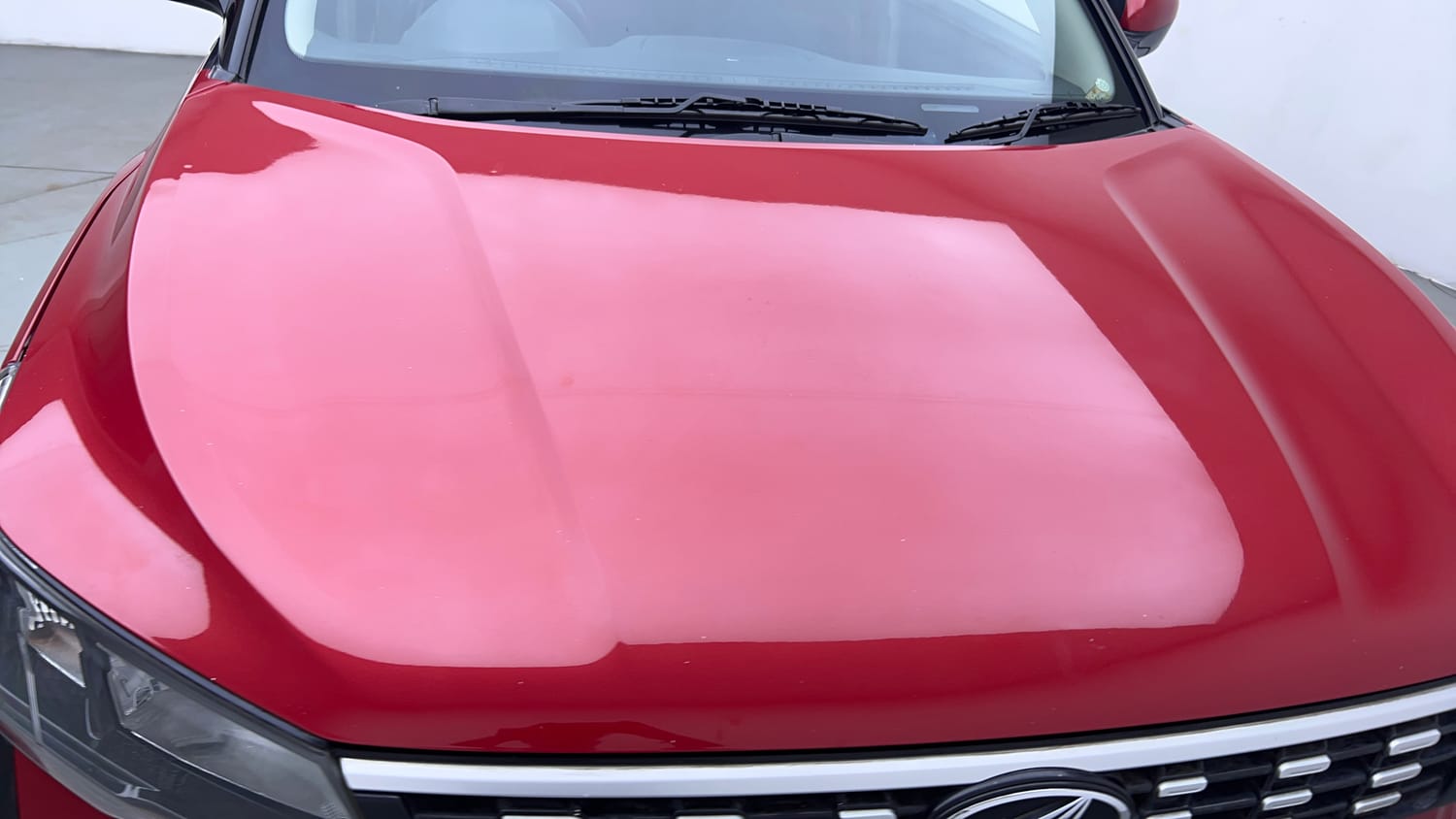Used 2019 Mahindra XUV 300 1.2 W6 Petrol Manual dents MINOR SCRATCH