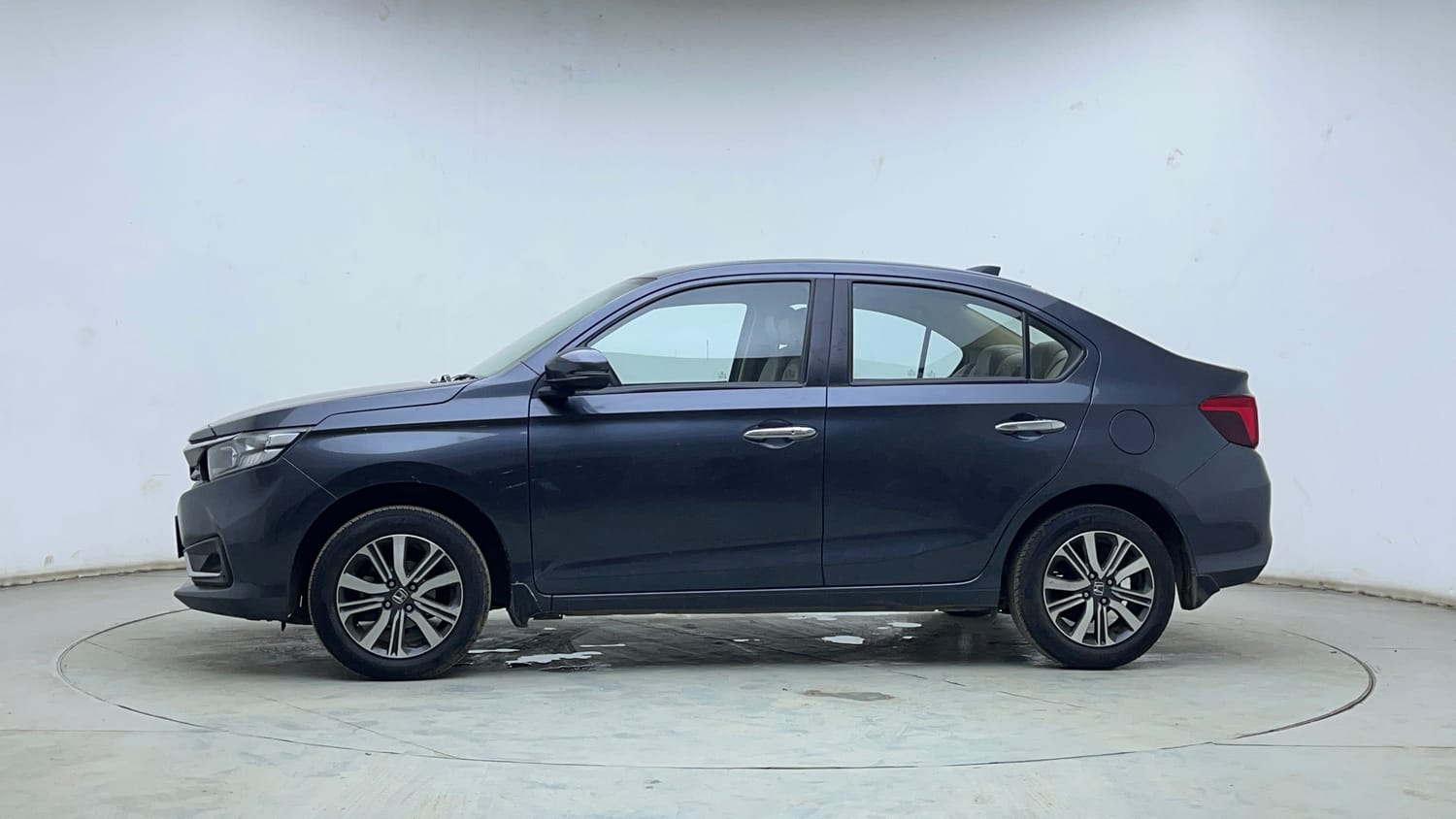 Used 2023 Honda Amaze VX 1.2 Petrol MT Petrol Manual exterior LEFT SIDE VIEW