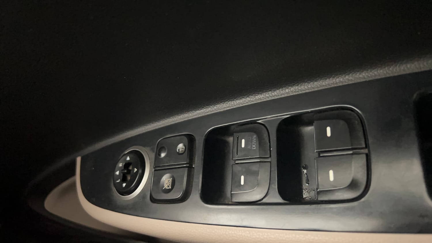 Used 2017 Hyundai Grand i10 Magna 1.2 Kappa VTVT Petrol Manual top_features Adjustable ORVM