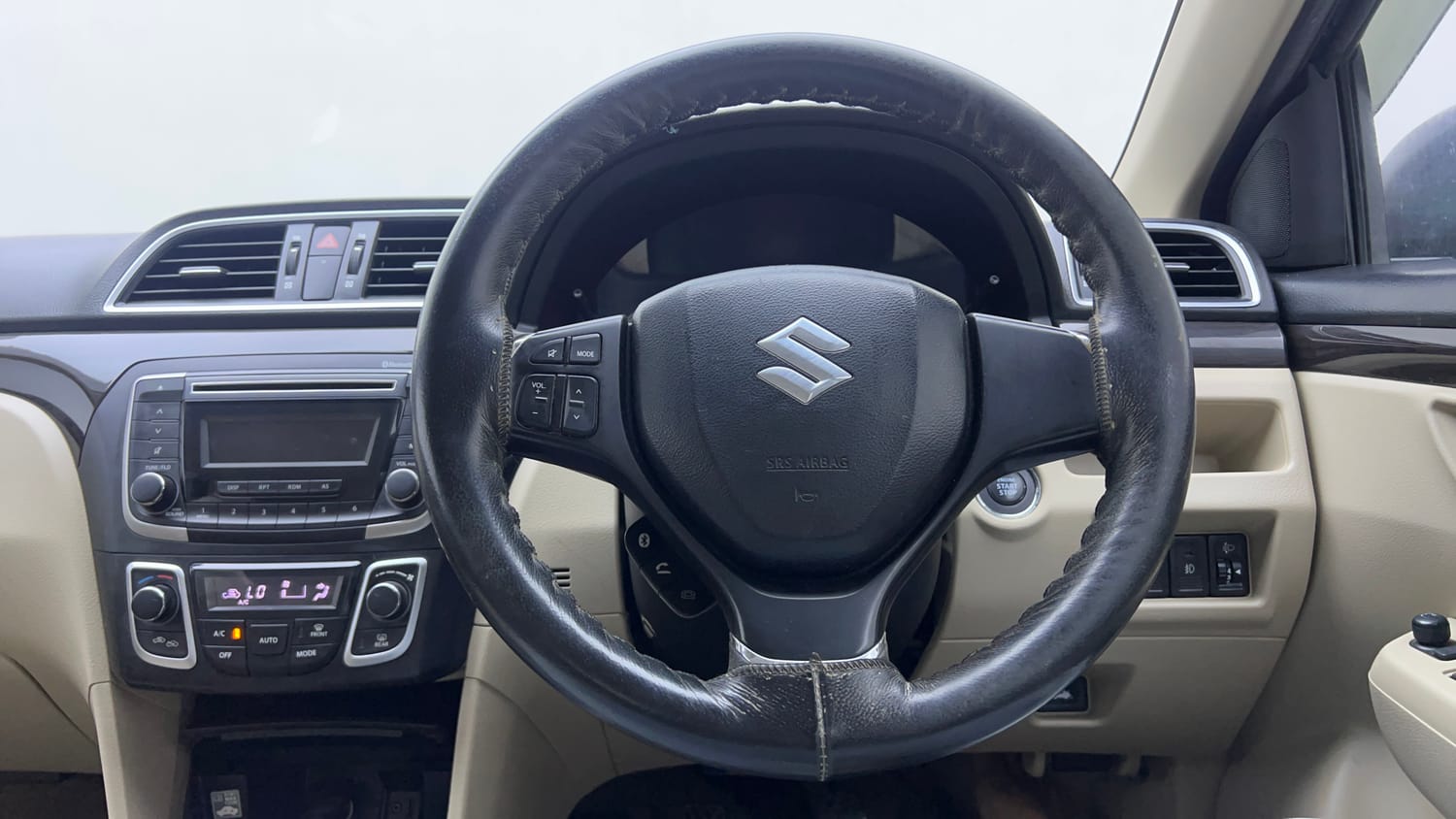 Used 2018 Maruti Suzuki Ciaz Zeta 1.4 MT Petrol Manual interior STEERING VIEW
