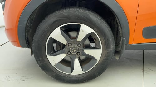 Used 2019 Tata Nexon XZA Plus Diesel Diesel Automatic tyres LEFT FRONT TYRE RIM VIEW