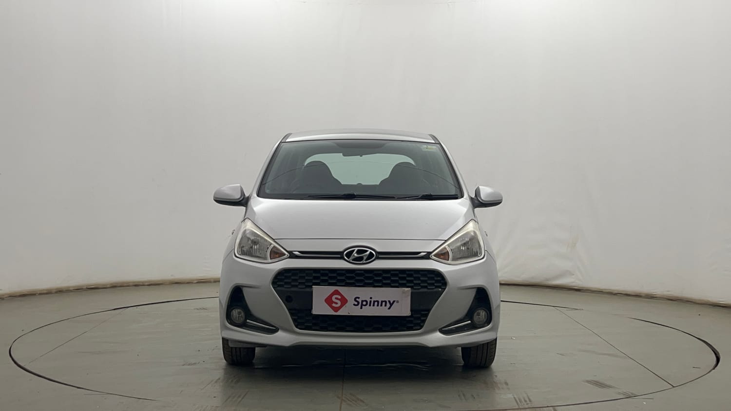 Used 2017 Hyundai Grand i10 Magna 1.2 Kappa VTVT Petrol Manual exterior FRONT VIEW