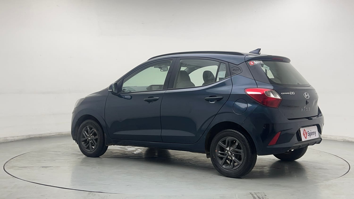 Used 2021 Hyundai Grand i10 Nios Sportz 1.2 Kappa VTVT CNG Cng Manual exterior LEFT REAR CORNER VIEW