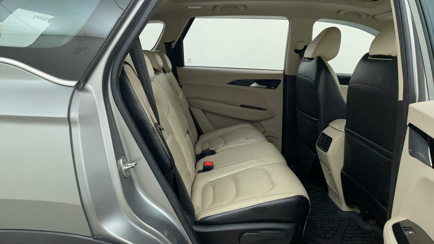Used 2022 MG Motors Hector Sharp 1.5 Petrol Turbo Hybrid MT Hybrid Manual interior RIGHT SIDE REAR DOOR CABIN VIEW