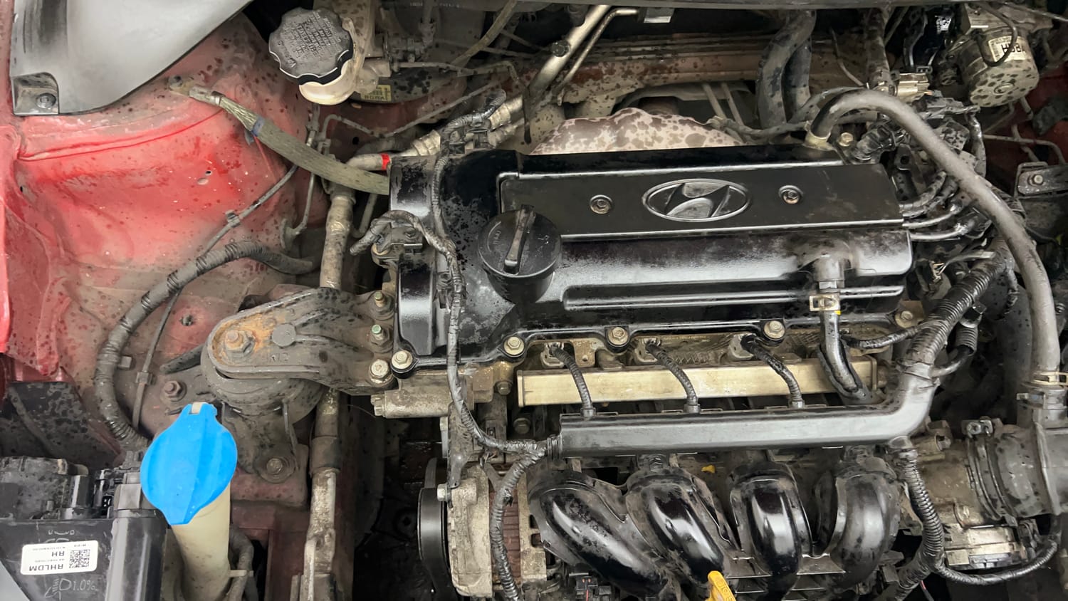 Used 2017 Hyundai Elite i20 Asta 1.2 Petrol Manual engine ENGINE RIGHT SIDE VIEW