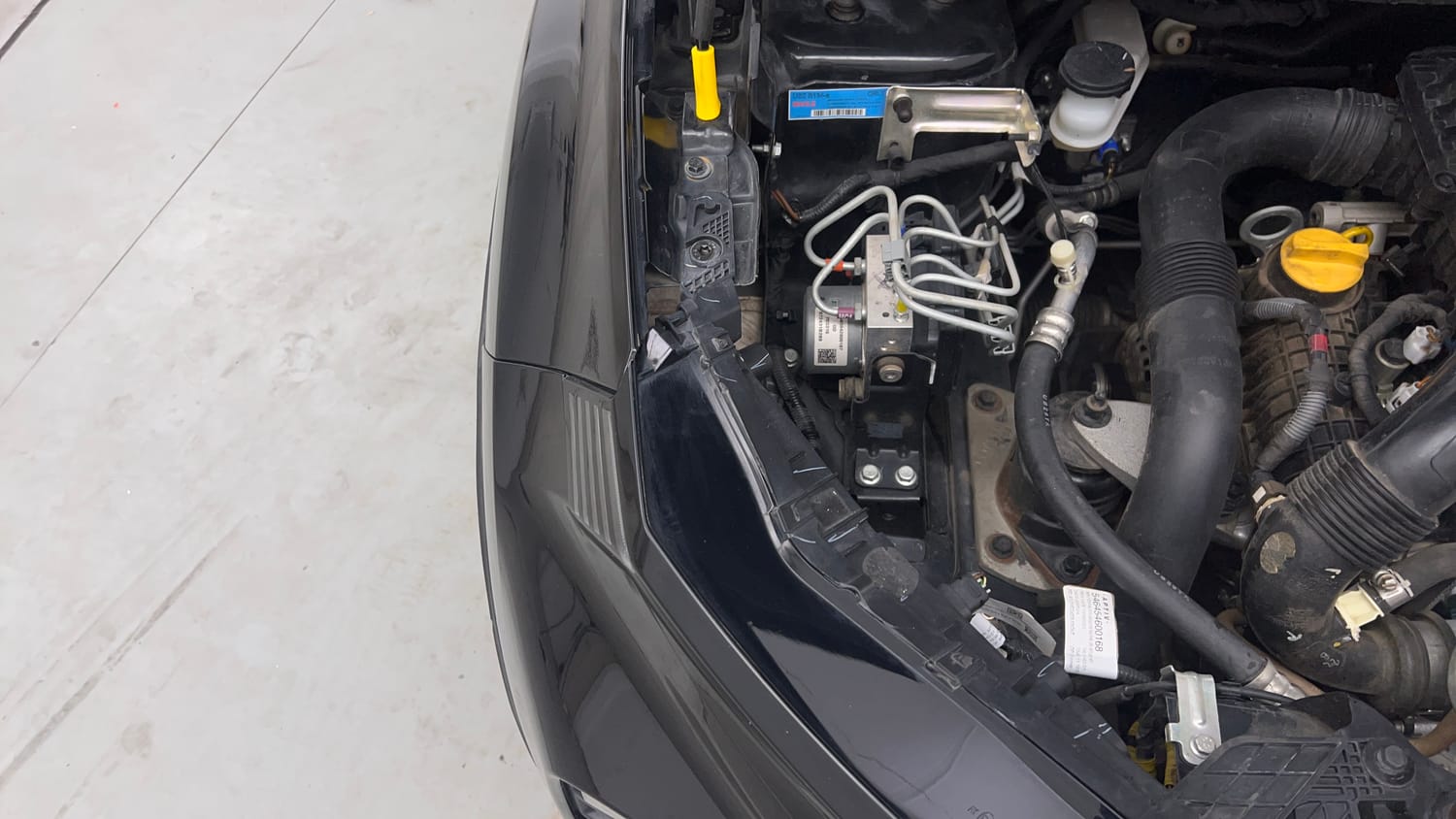 Used 2024 Tata Nexon Creative Plus 1.2 Petrol 6MT Dark Edition Petrol Manual engine ENGINE RIGHT SIDE VIEW