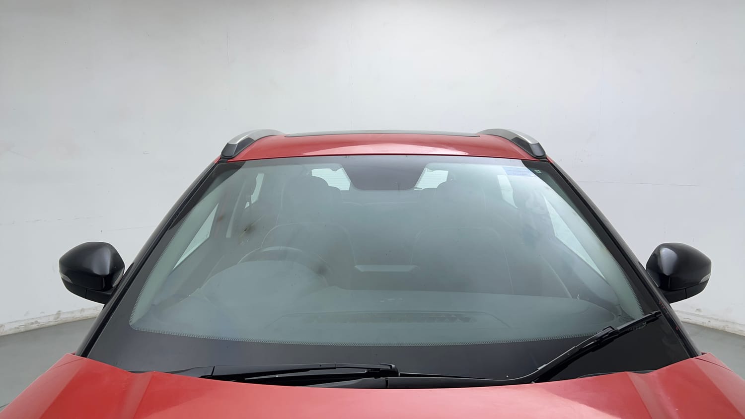 Used 2021 Tata Nexon XZ Plus (S) Petrol Manual exterior FRONT WINDSHIELD VIEW