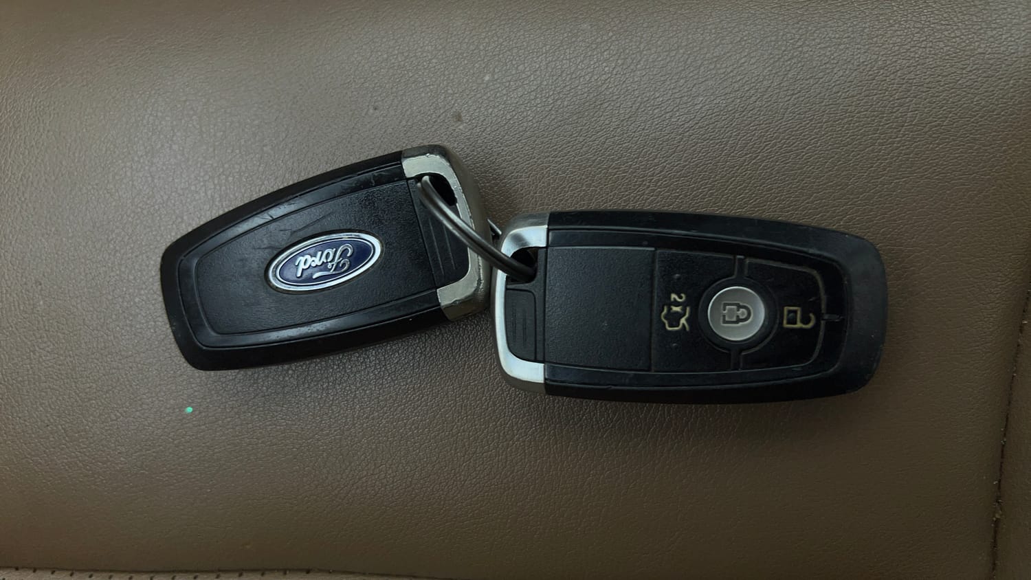 Used 2020 Ford Figo Aspire Titanium1.5 TDCi Diesel Manual extra CAR KEY VIEW
