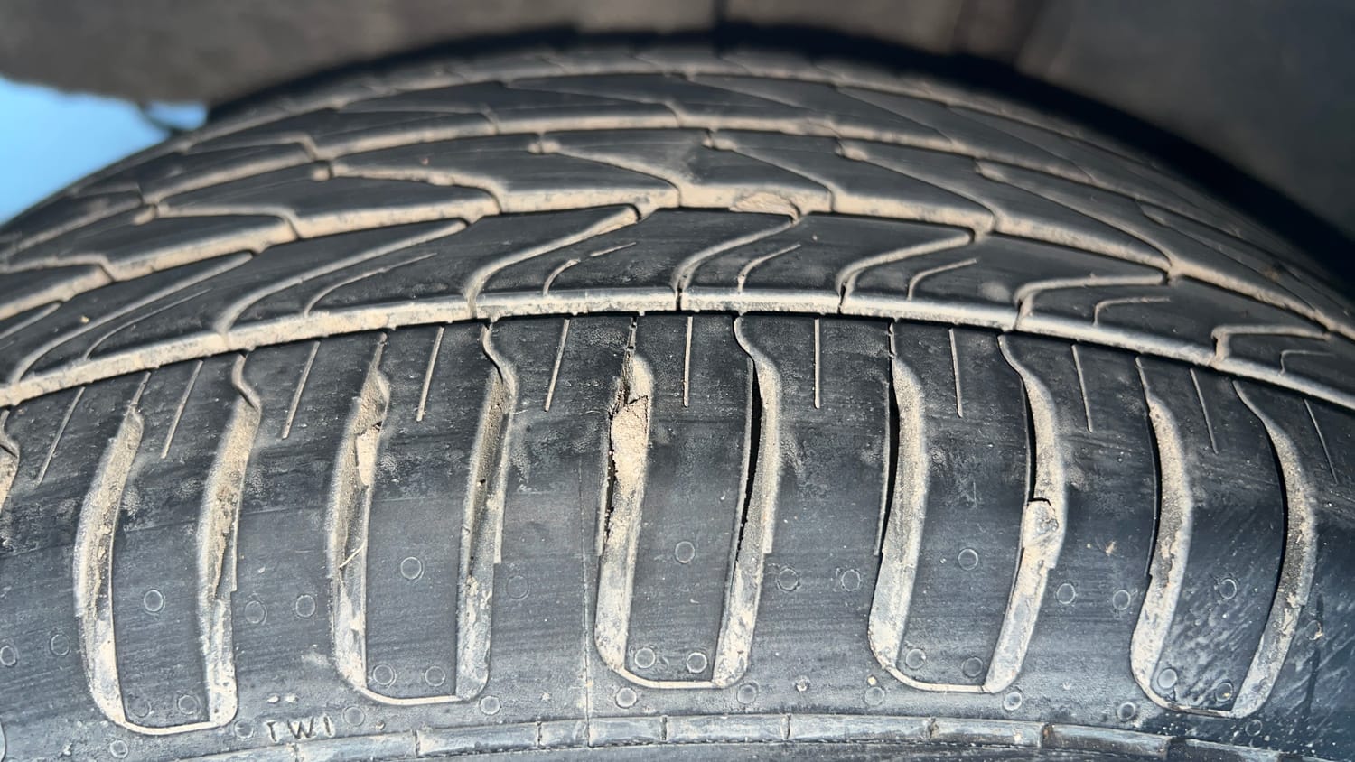 Used 2023 Tata Tiago EV XZ Plus Tech LUX Long Range Electric Automatic tyres RIGHT REAR TYRE TREAD VIEW