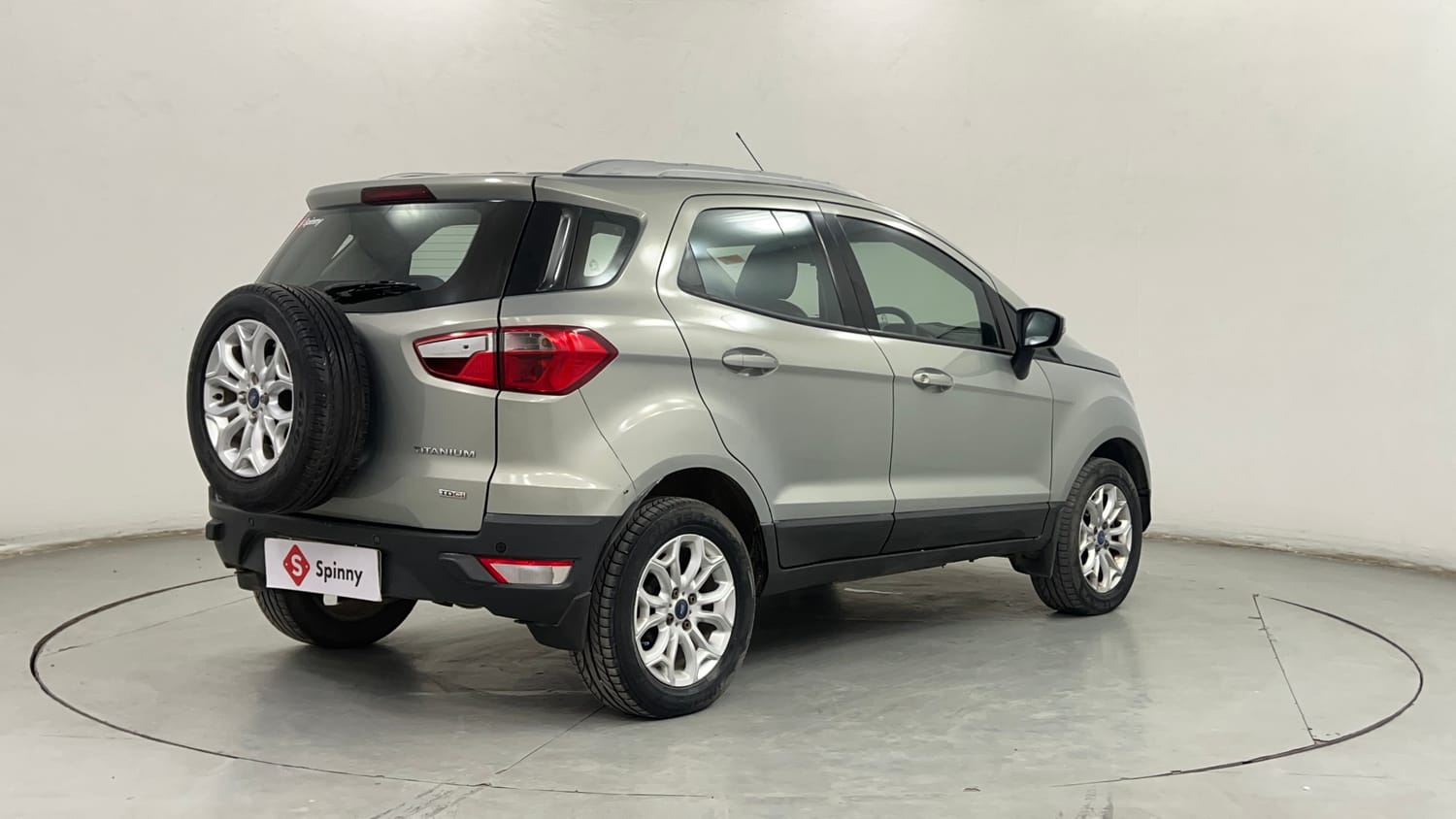 Used 2013 Ford EcoSport Titanium 1.5 TDCi Diesel Manual exterior RIGHT REAR CORNER VIEW