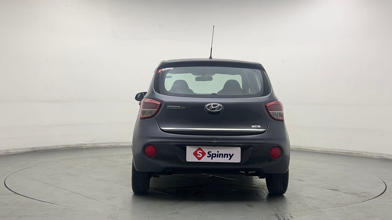 Used 2018 Hyundai Grand i10 Magna 1.2 Kappa VTVT Petrol Manual exterior BACK VIEW