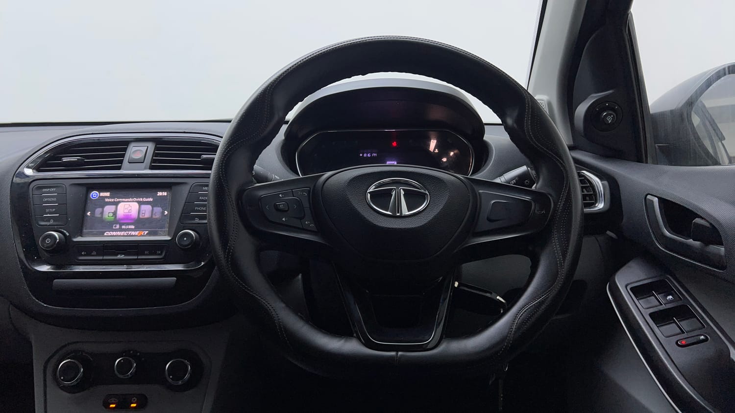 Used 2021 Tata Tiago LE Petro l+ CNG(Outside Fitted) Cng Manual interior STEERING VIEW