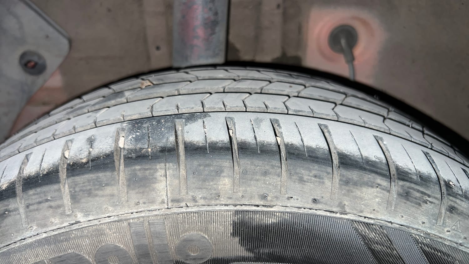 Used 2017 Hyundai Elite i20 Asta 1.2 Petrol Manual tyres RIGHT REAR TYRE TREAD VIEW