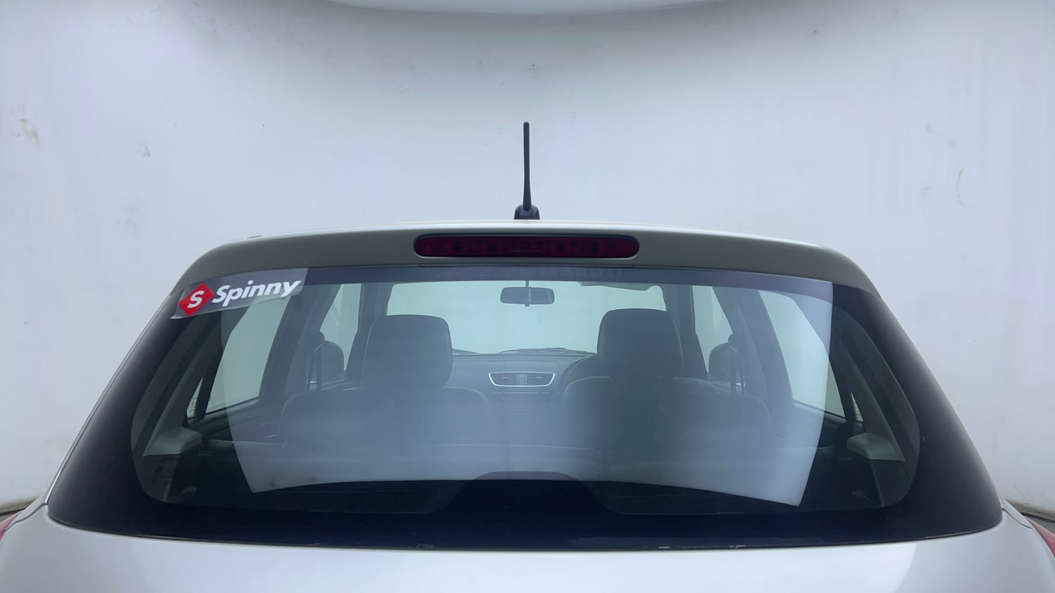 Used 2015 Maruti Suzuki Swift VXi Petrol Manual exterior BACK WINDSHIELD VIEW