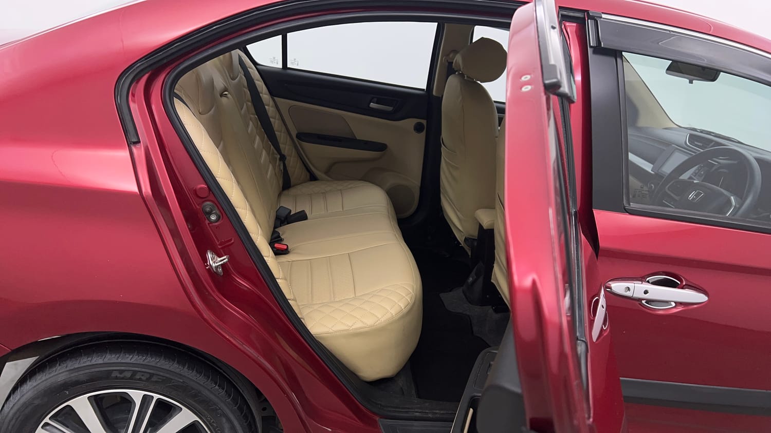 Used 2022 Honda Amaze VX CVT 1.2 Petrol Petrol Automatic interior RIGHT SIDE REAR DOOR CABIN VIEW