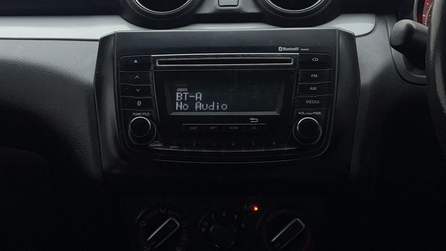Used 2018 Maruti Suzuki Swift VXi AMT Petrol Automatic top_features Integrated (in-dash) music system