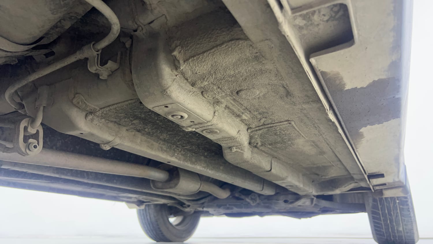 Used 2018 Hyundai Creta SX 1.6 Dual Tone Petrol Petrol Manual extra REAR RIGHT UNDERBODY VIEW