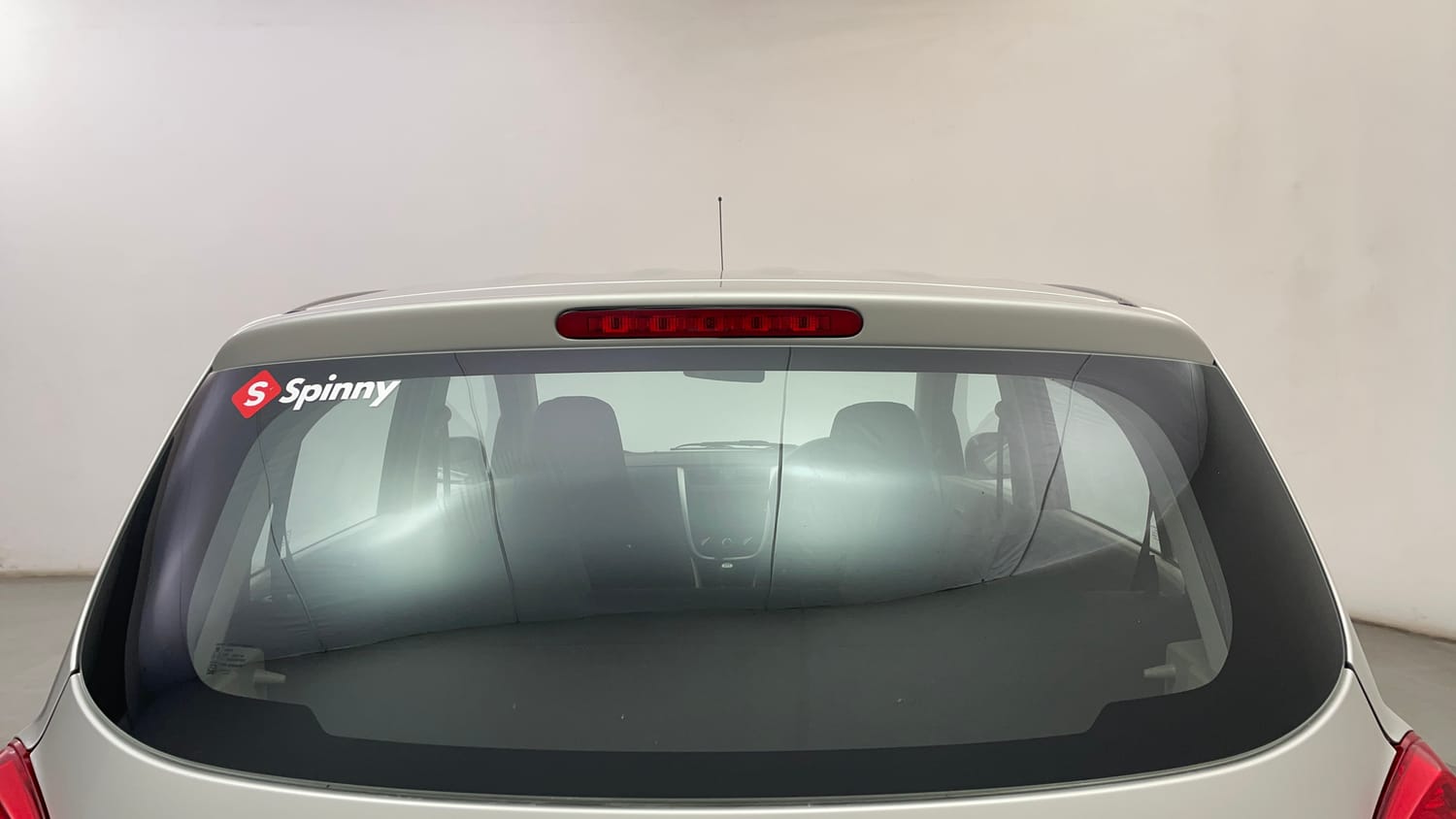 Used 2014 Maruti Suzuki Celerio VXi Petrol Manual exterior BACK WINDSHIELD VIEW