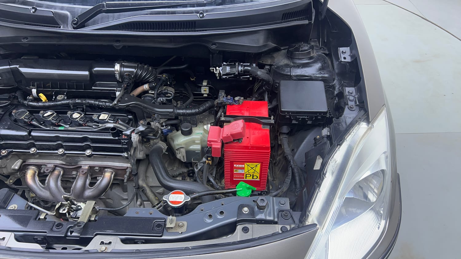 Used 2019 Maruti Suzuki Dzire VXi AMT Petrol Automatic engine ENGINE LEFT SIDE VIEW
