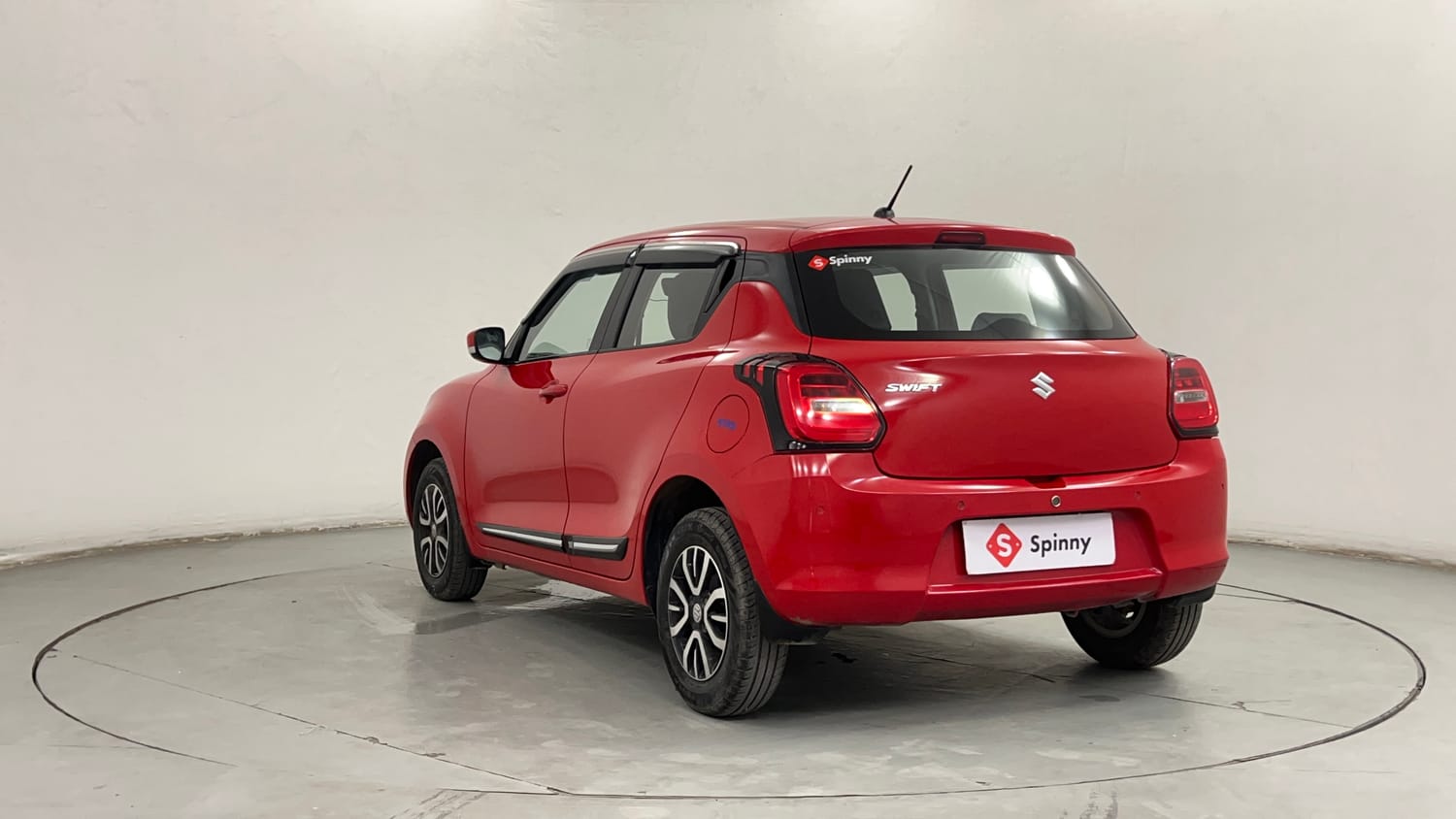 Used 2021 Maruti Suzuki Swift VXi AMT Petrol Automatic exterior LEFT REAR CORNER VIEW