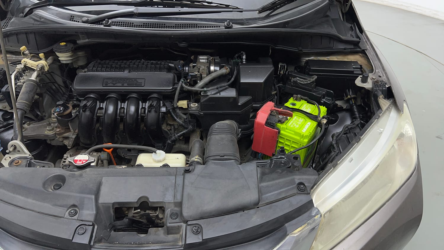Used 2015 Honda City SV Petrol Manual engine ENGINE LEFT SIDE VIEW