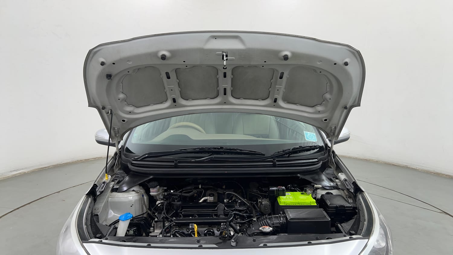 Used 2017 Hyundai Elite i20 Sportz 1.2 Petrol Manual engine ENGINE & BONNET OPEN FRONT VIEW
