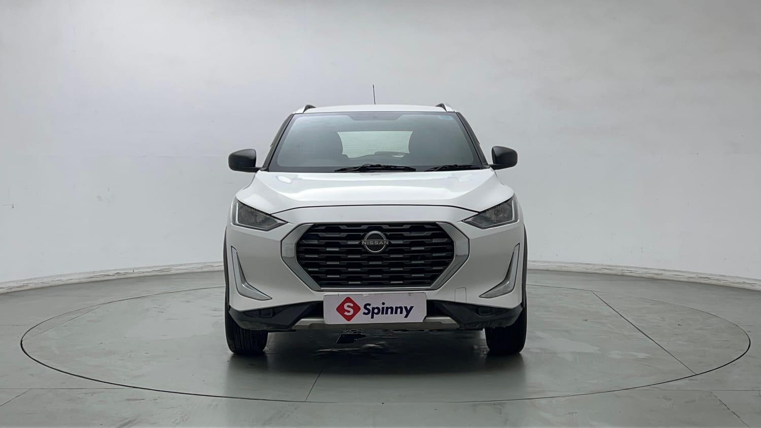 Used 2023 Nissan Magnite XE Petrol Manual exterior FRONT VIEW