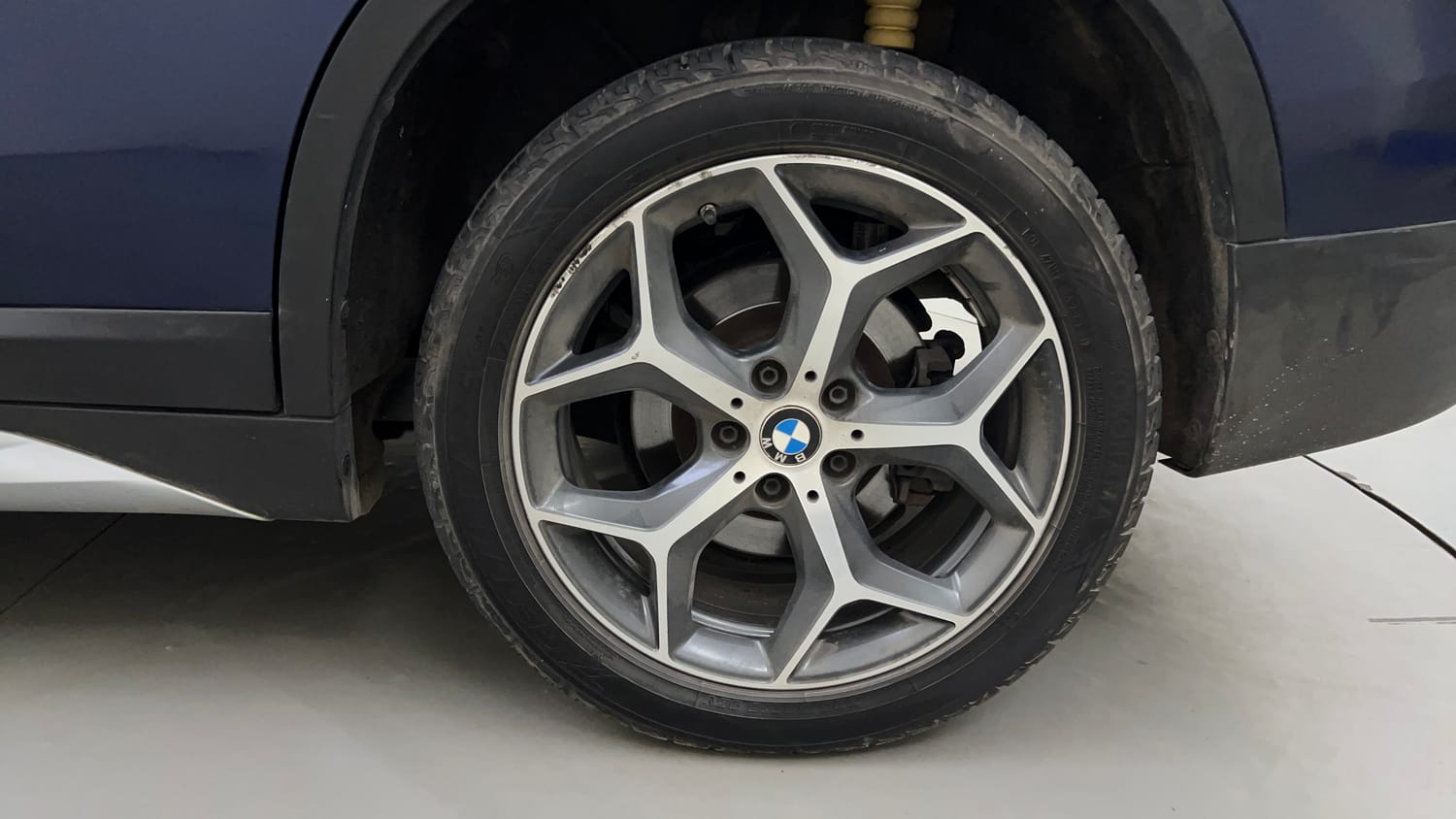 Used 2018 BMW X1 sDrive20d xLine Diesel Automatic tyres LEFT REAR TYRE RIM VIEW