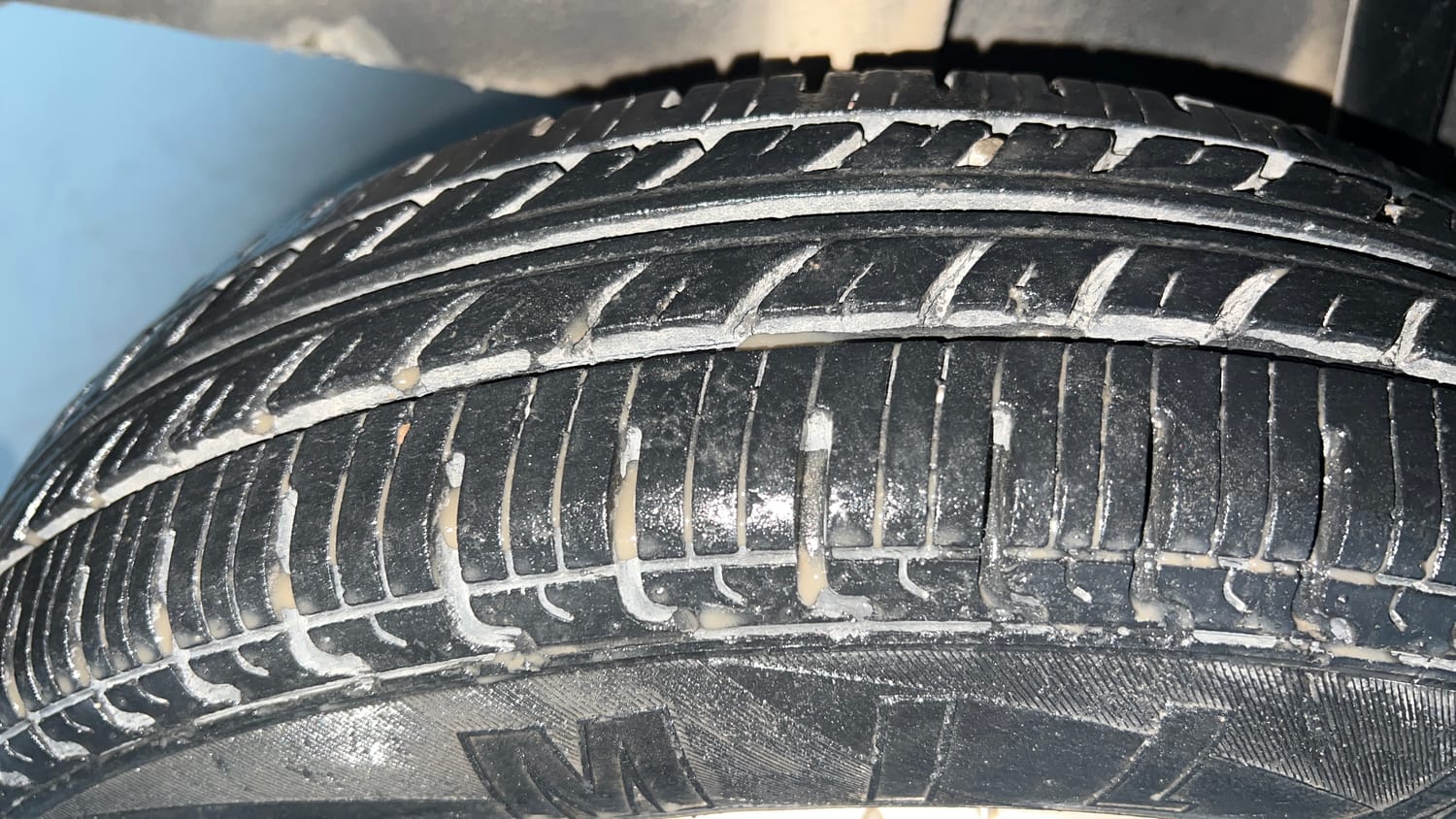 Used 2017 Renault Kwid 1.0 RXT Petrol Manual tyres RIGHT REAR TYRE TREAD VIEW