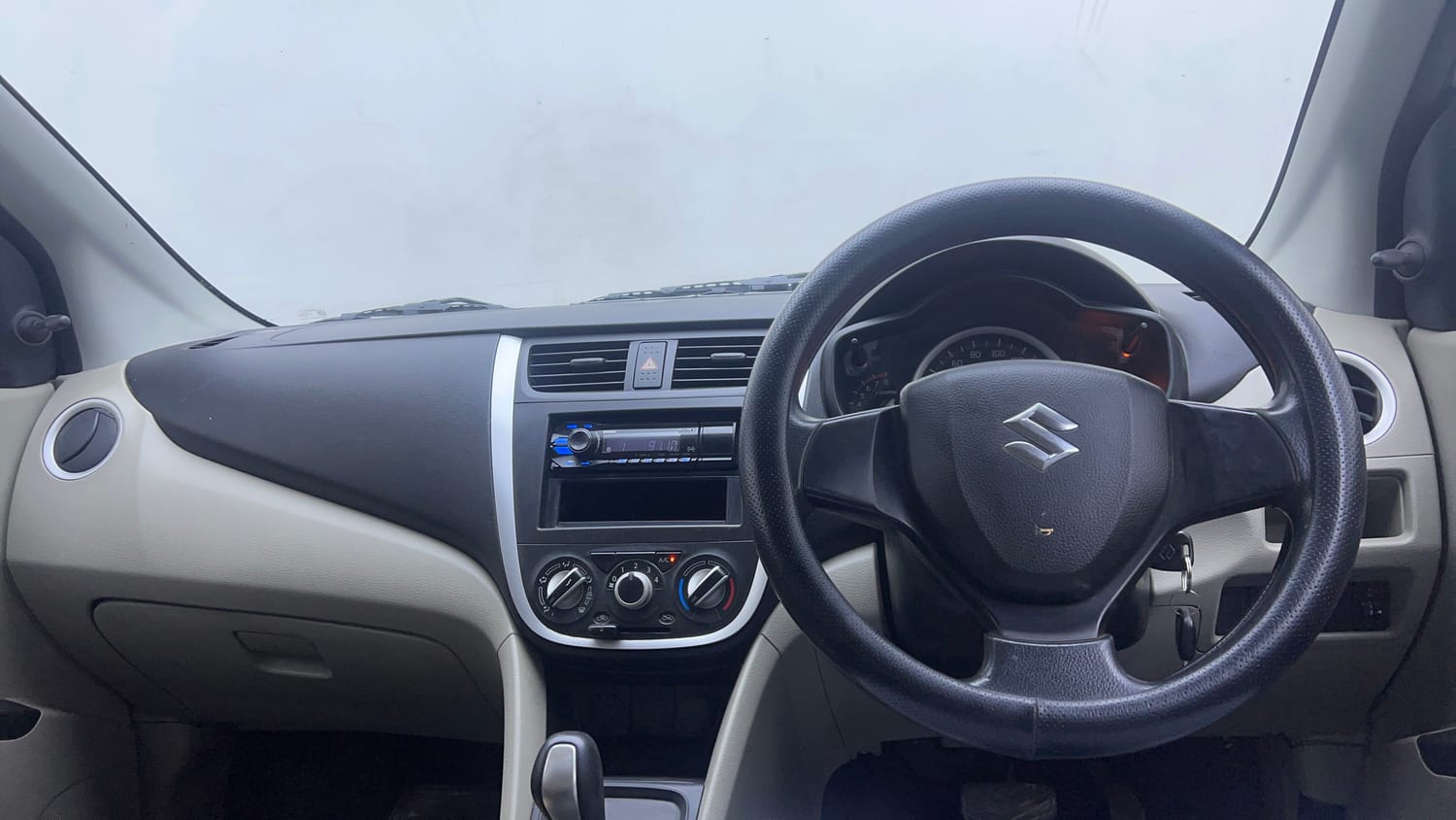 Used 2016 Maruti Suzuki Celerio VXi AMT Petrol Automatic interior DASHBOARD VIEW