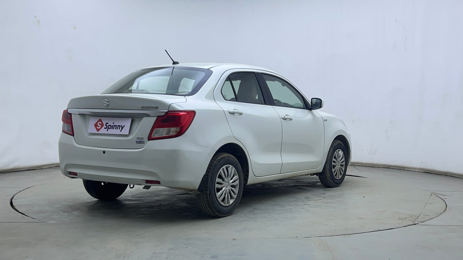 Used 2019 Maruti Suzuki Dzire VXi AMT Petrol Automatic exterior RIGHT REAR CORNER VIEW