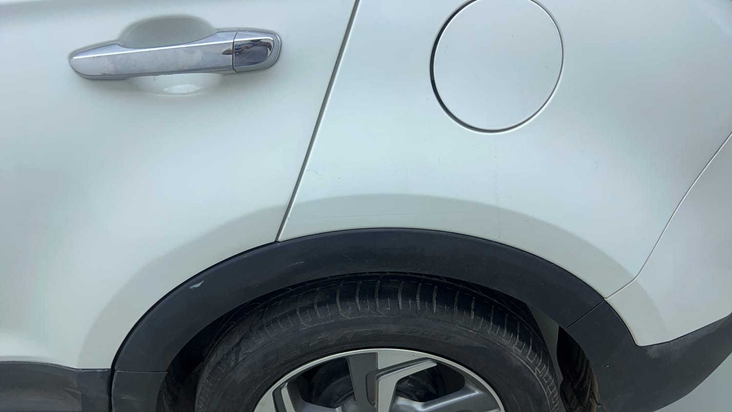 Used 2018 Hyundai Creta SX 1.6 Dual Tone Petrol Petrol Manual dents MINOR SCRATCH