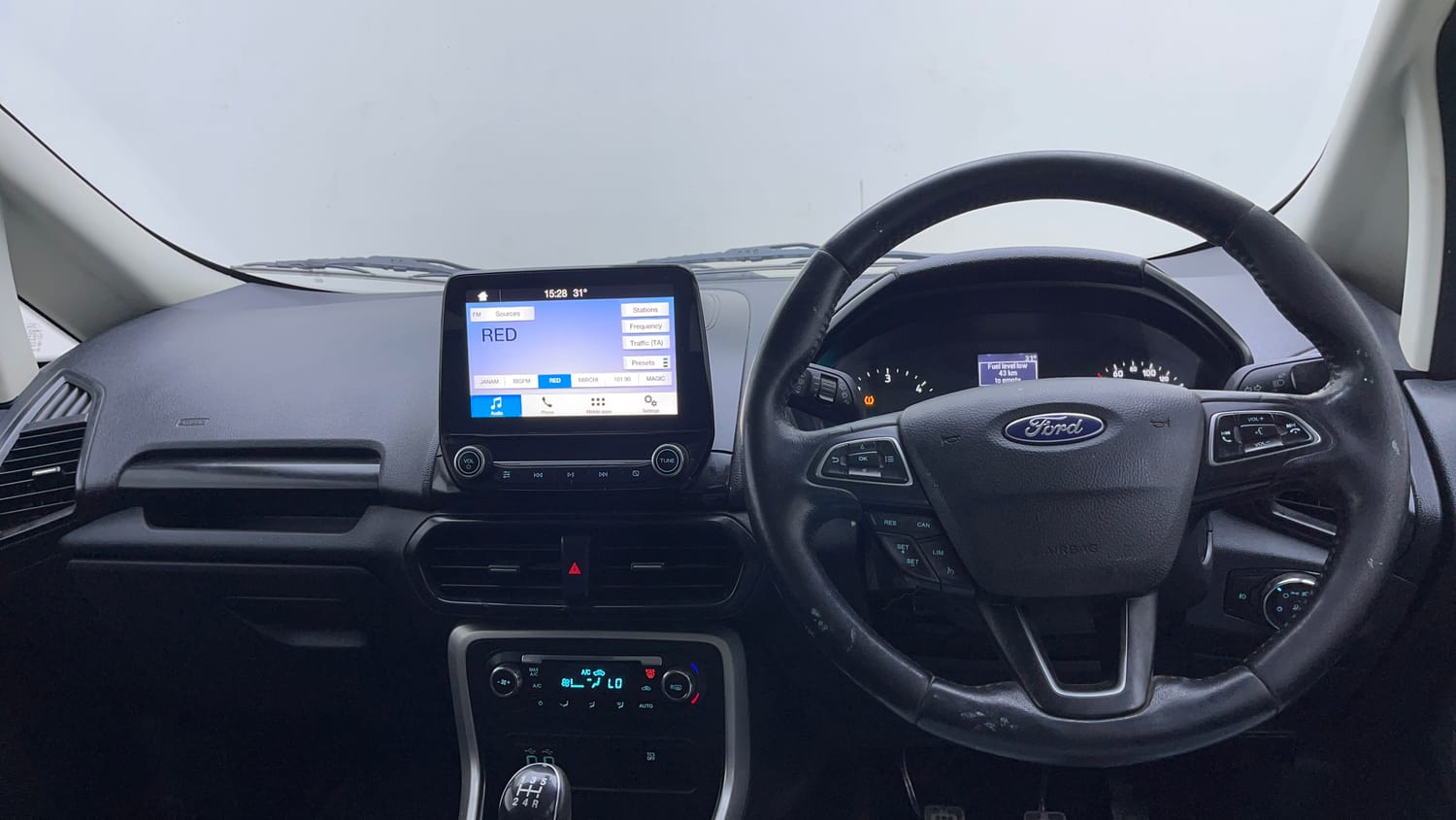 Used 2018 Ford EcoSport Titanium + 1.5L TDCi Diesel Manual interior DASHBOARD VIEW