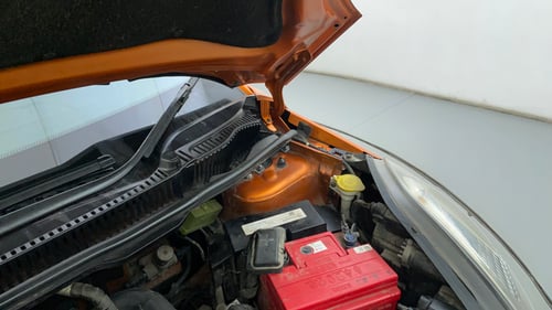 Used 2019 Tata Nexon XZA Plus Diesel Diesel Automatic engine ENGINE LEFT SIDE HINGE & APRON VIEW