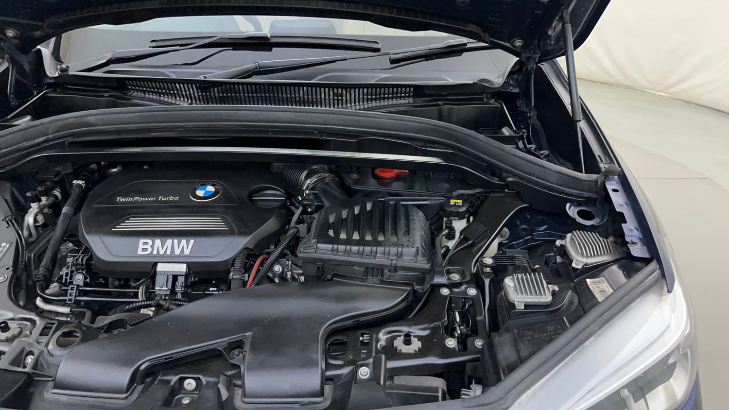 Used 2018 BMW X1 sDrive20d xLine Diesel Automatic engine ENGINE LEFT SIDE HINGE & APRON VIEW