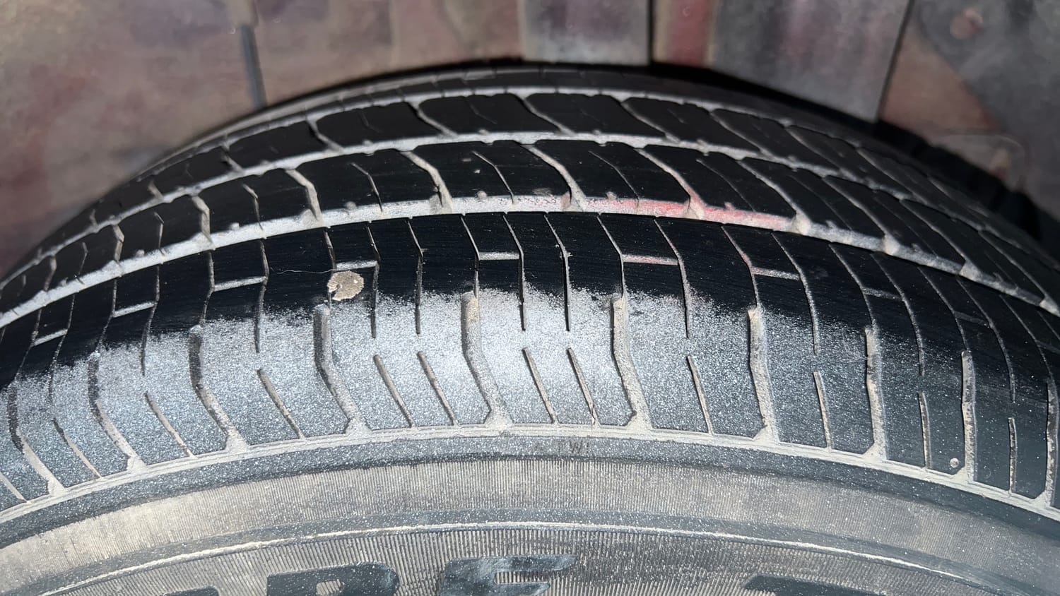 Used 2018 Hyundai Elite i20 Sportz 1.2 Petrol Manual tyres LEFT REAR TYRE TREAD VIEW